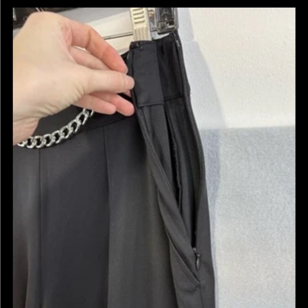 Lauren Ralph Lauren Women’s Chain Trim Pleated Black Jersey Wide Leg Pants Sz 6P - Picture 6 of 7